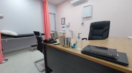 Consultation room at Klinik Dr. Prevents Bandar Sri Damansara
